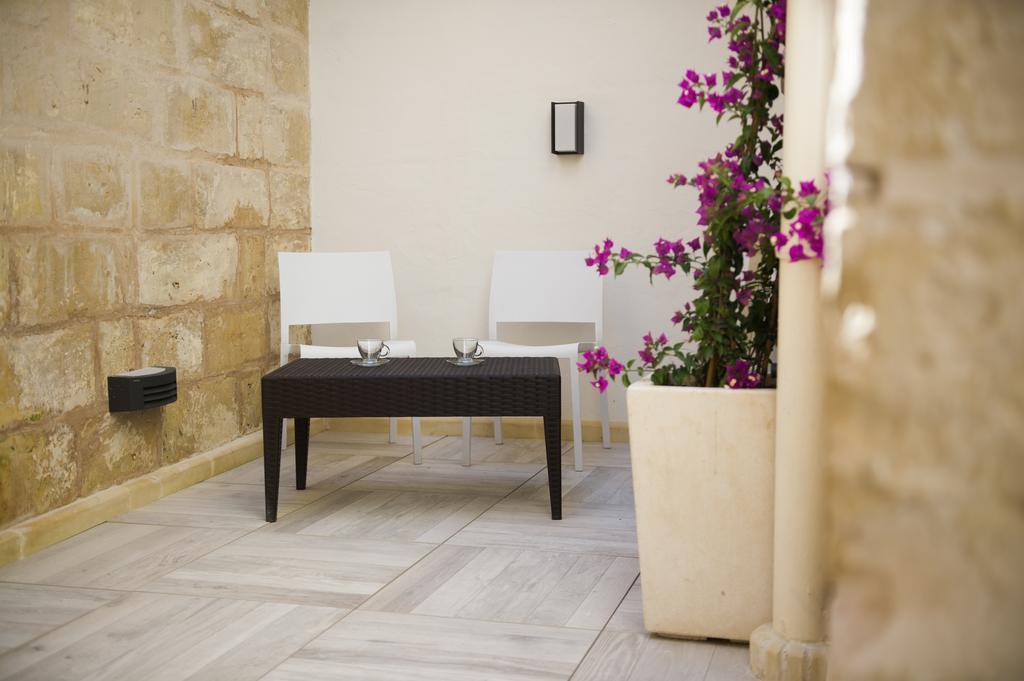 Vacation Townhouse Vila Sliema Exterior foto