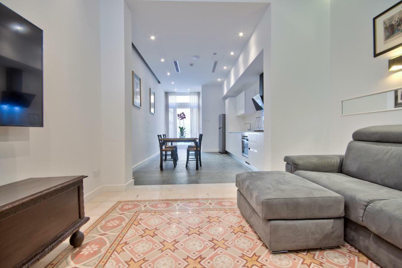 Vacation Townhouse Vila Sliema Exterior foto